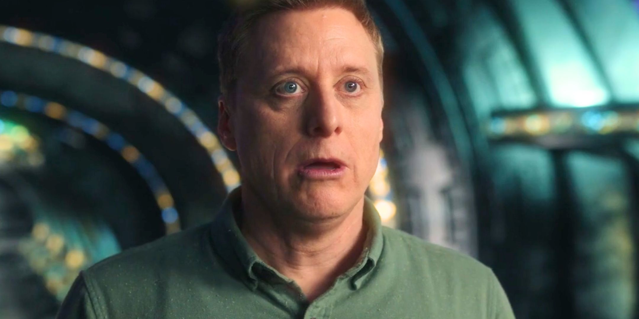 Alan Tudyk looking shocked as Harry Vanderspeigle in Resident Alien