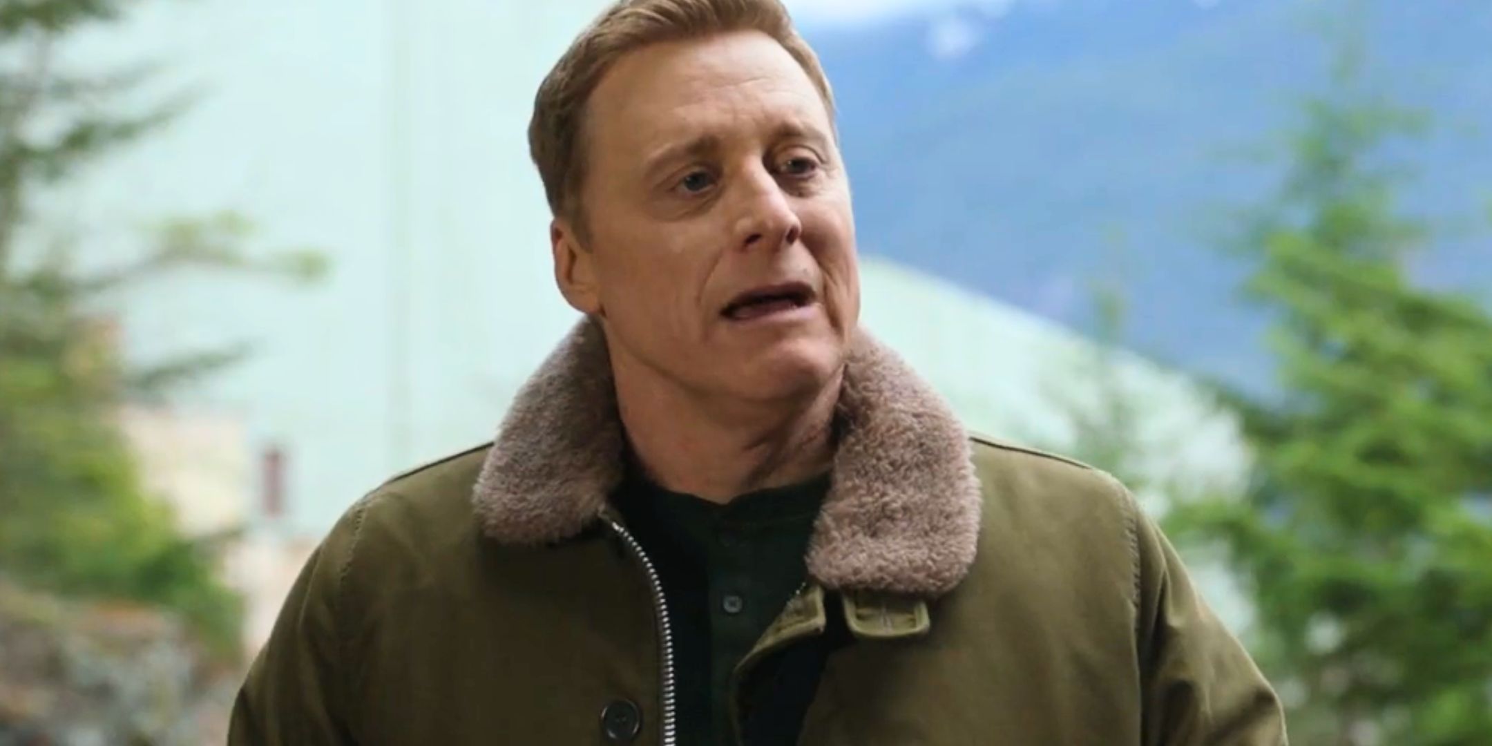 Alan Tudyk as Harry Vanderspeigle in Resident Alien