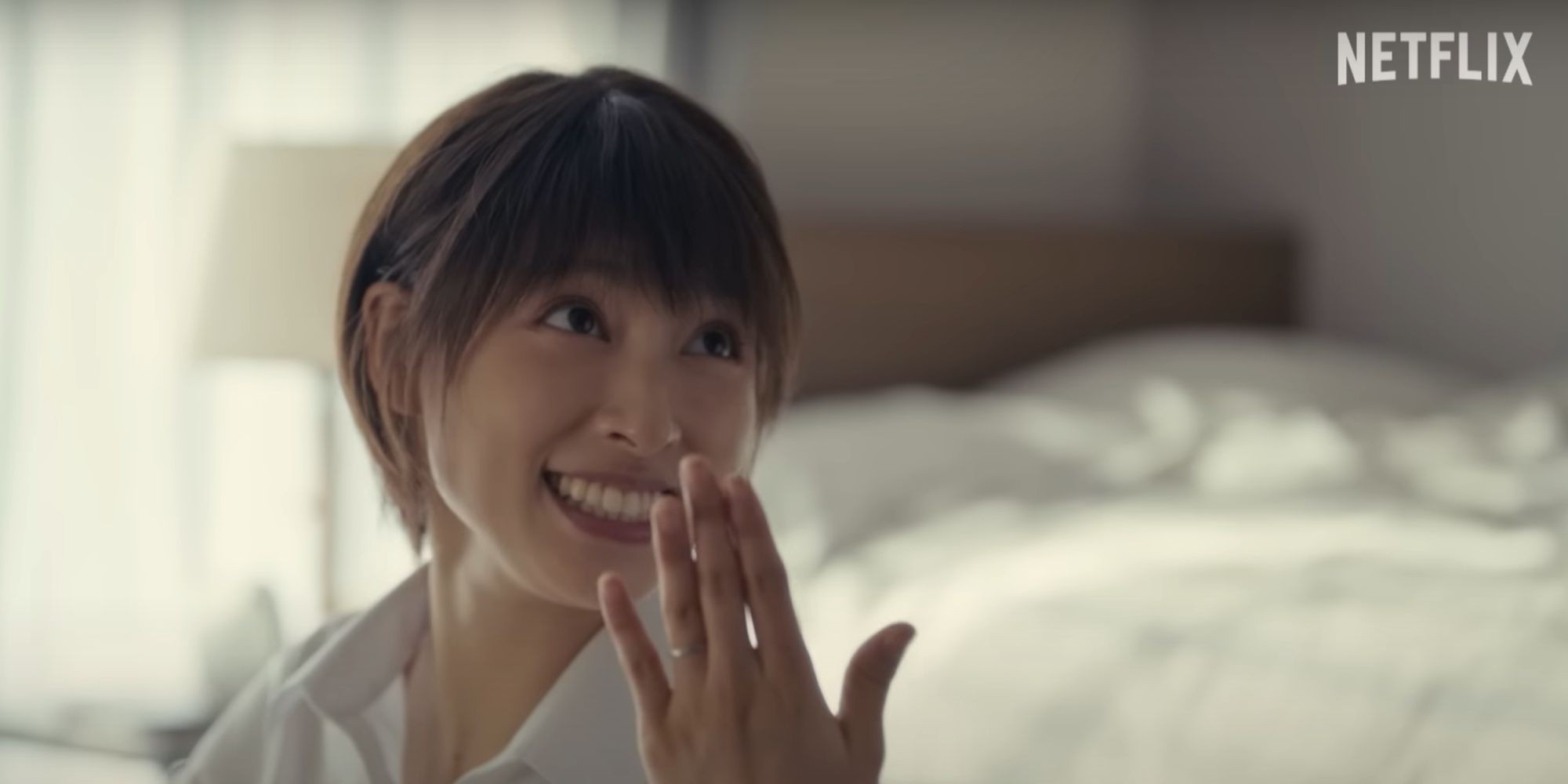 Usagi mostra l’anello di nozze in Alice in Borderland stagione 3