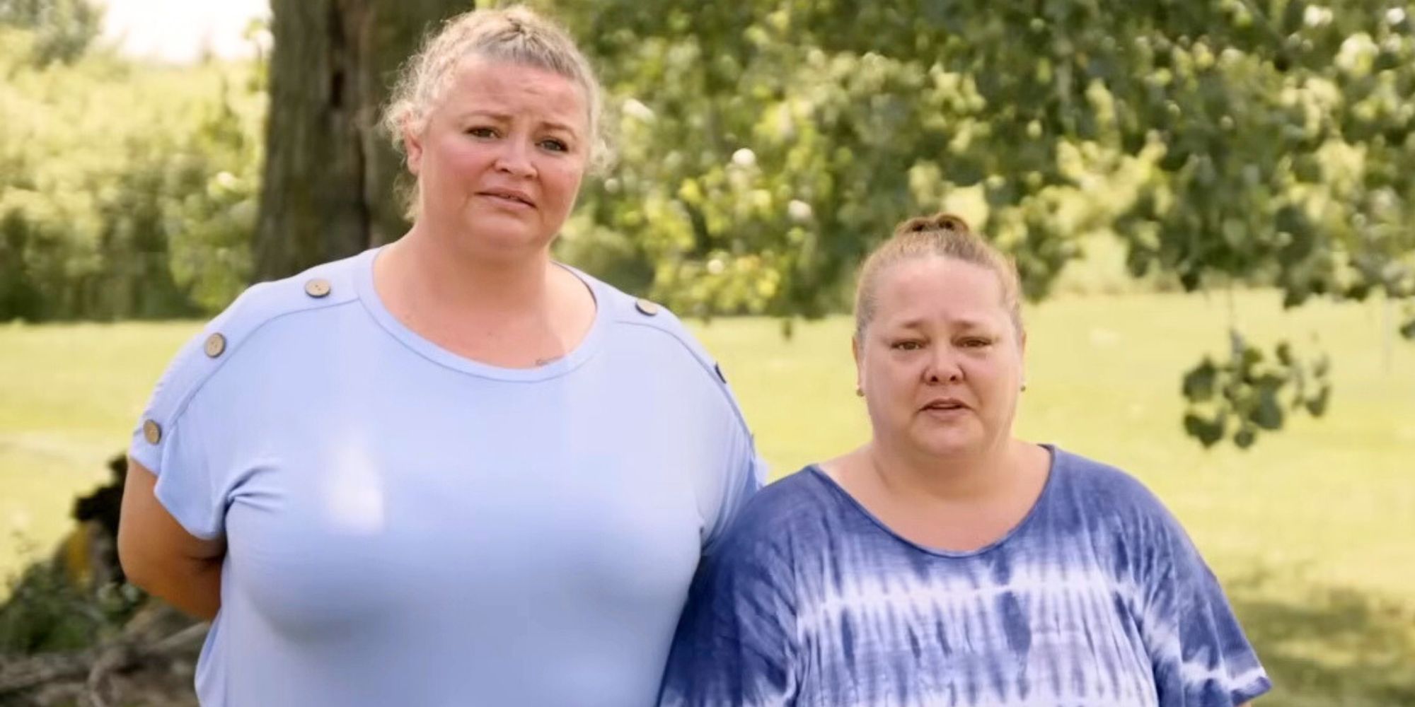 1000-lb Sisters Amanda Halterman & Misty Wentworth standing talking for an interview