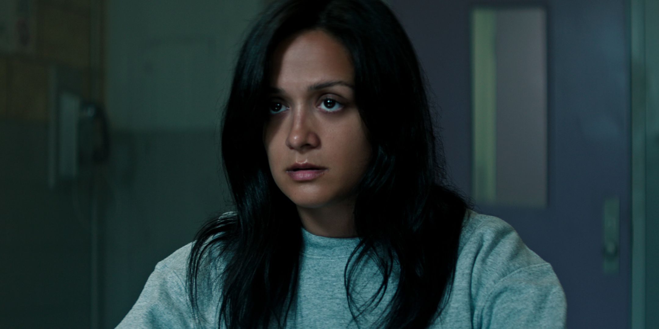 Why Netflix's You Deserves to Be a Thriller Masterpiece