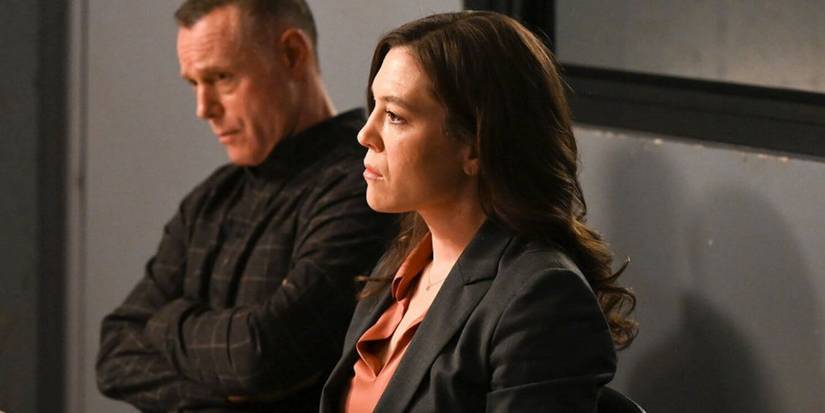 Chapman & Voight In Chicago P.D. during tense interrogation