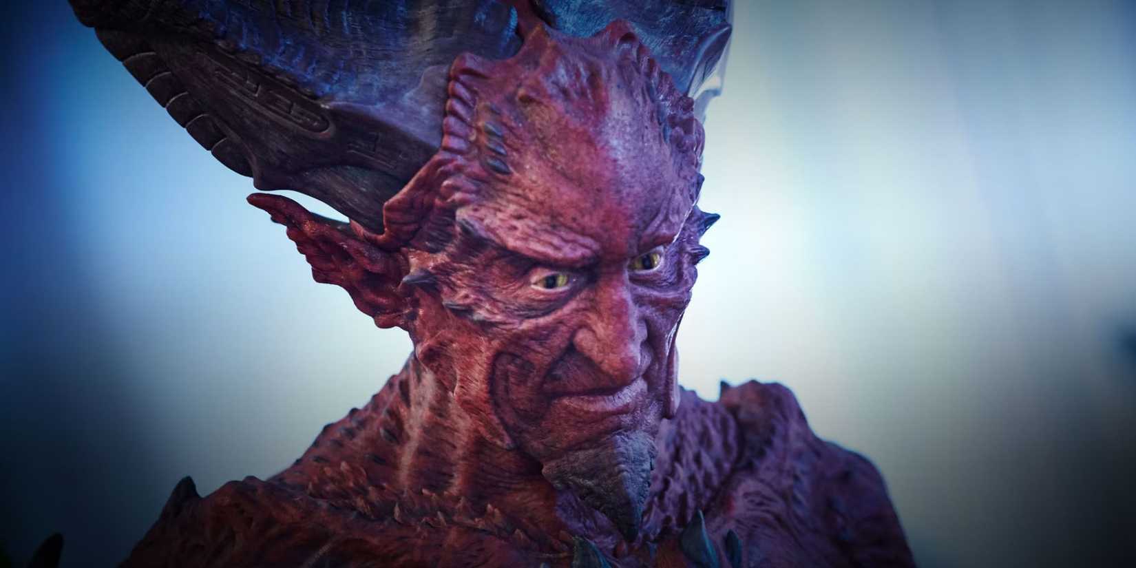 Karellen looking sinister 