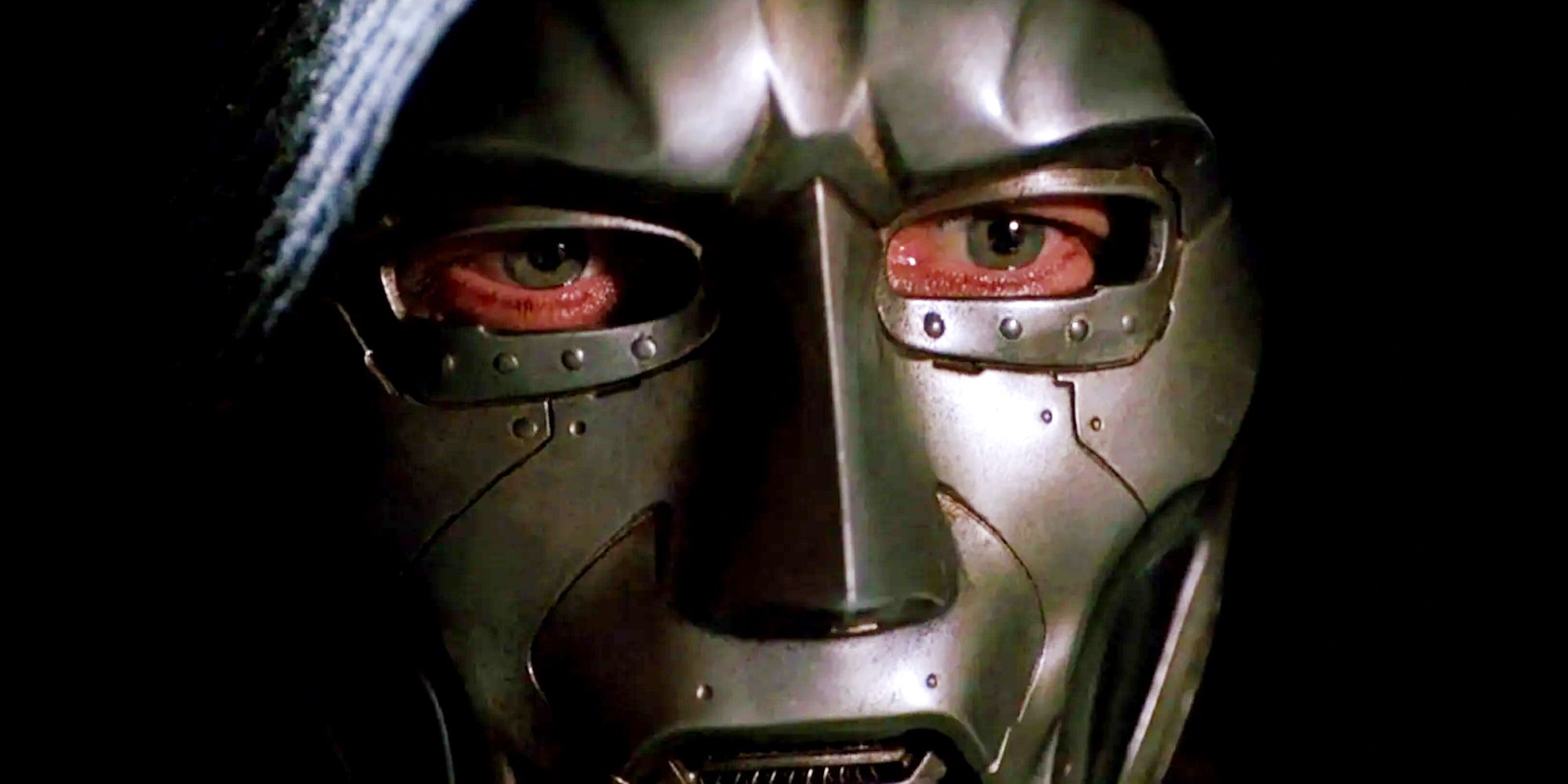 Close up of Julian McMahon's Doctor Doom in Fantastic Four 2005