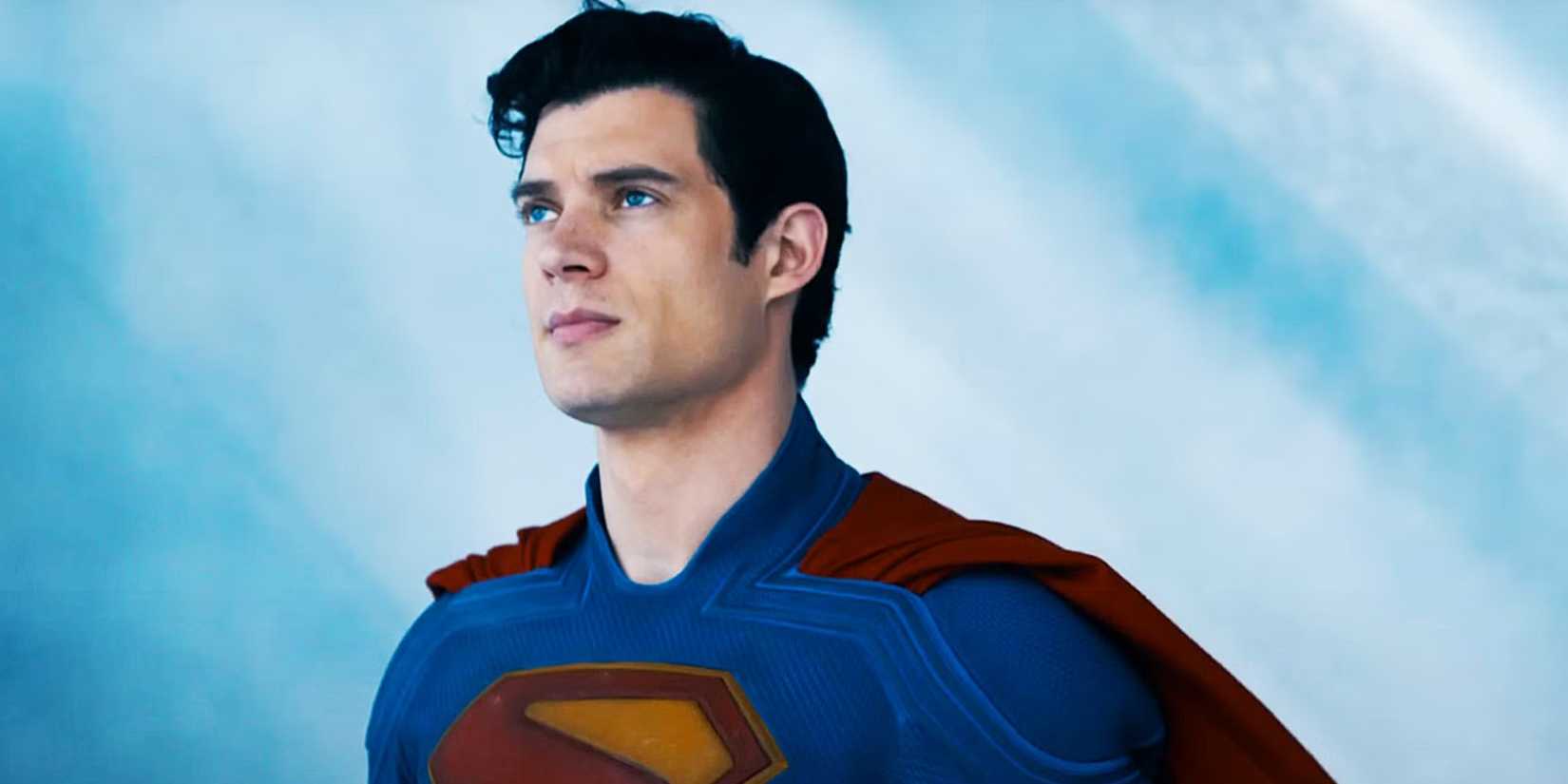 Corenswet as Superman, posing in front of an ice blue backdrop