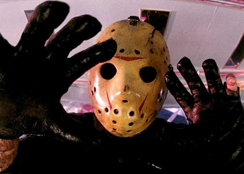 Friday the 13th Part VIII Jason Takes Manhattan flexing his fingers image