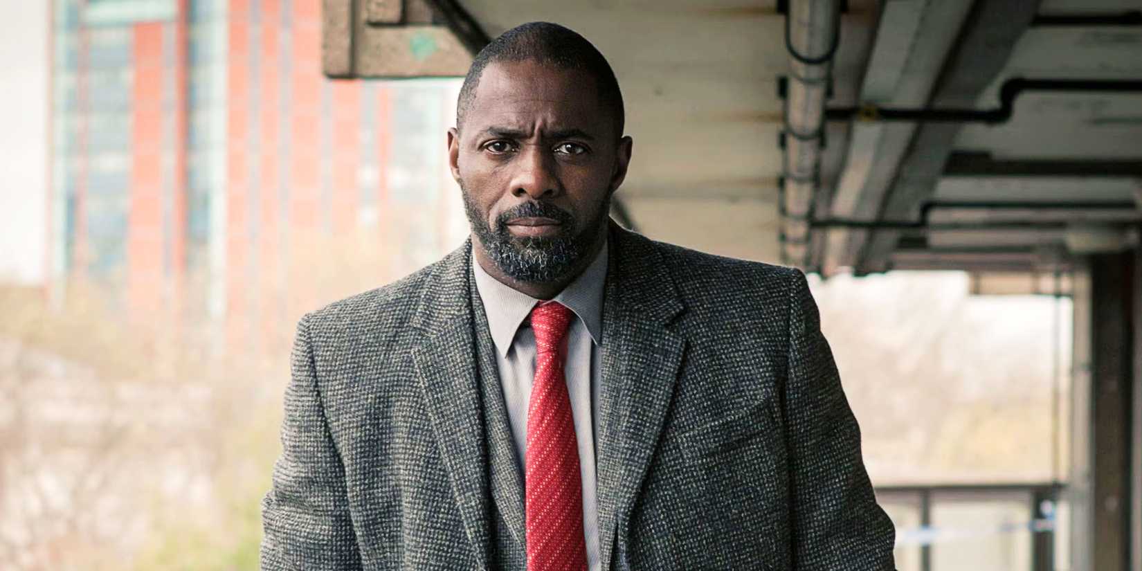 Idris Elba as DCI Luther in Luther looking off-screen