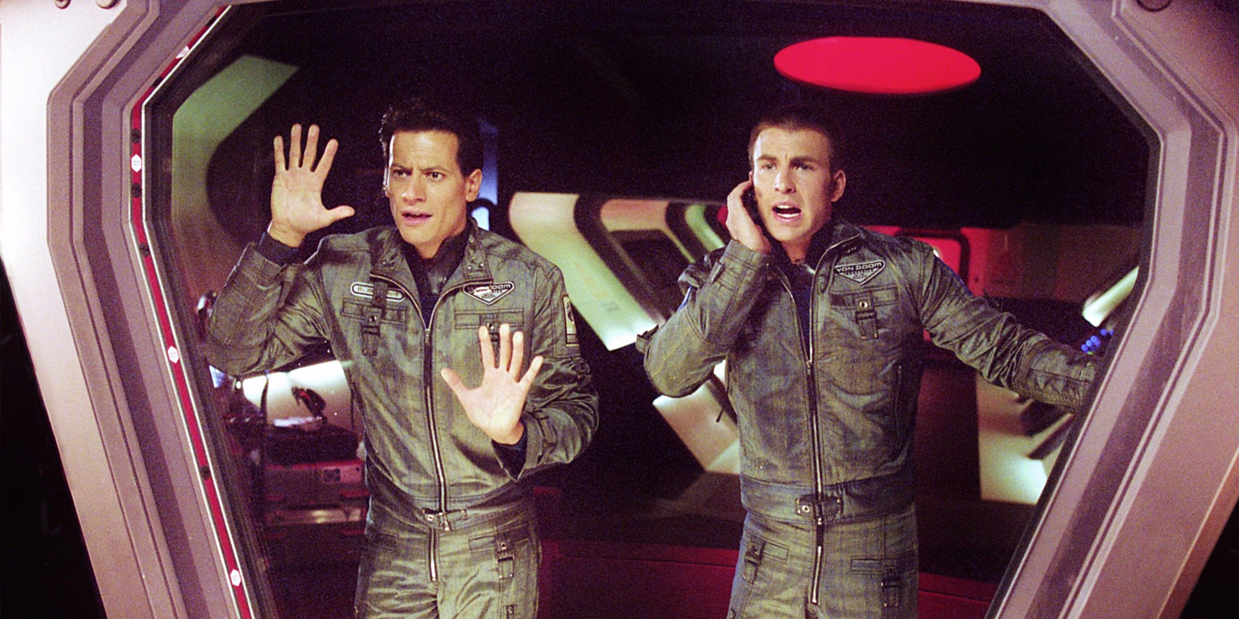 Ioan Grufford and Chris Evans as Reed Richards and Johnny Storm concerned in Fantastic Four