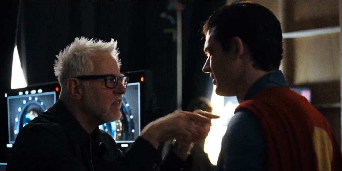 James Gunn discute una scena con David Corenswet dietro le quinte di Superman