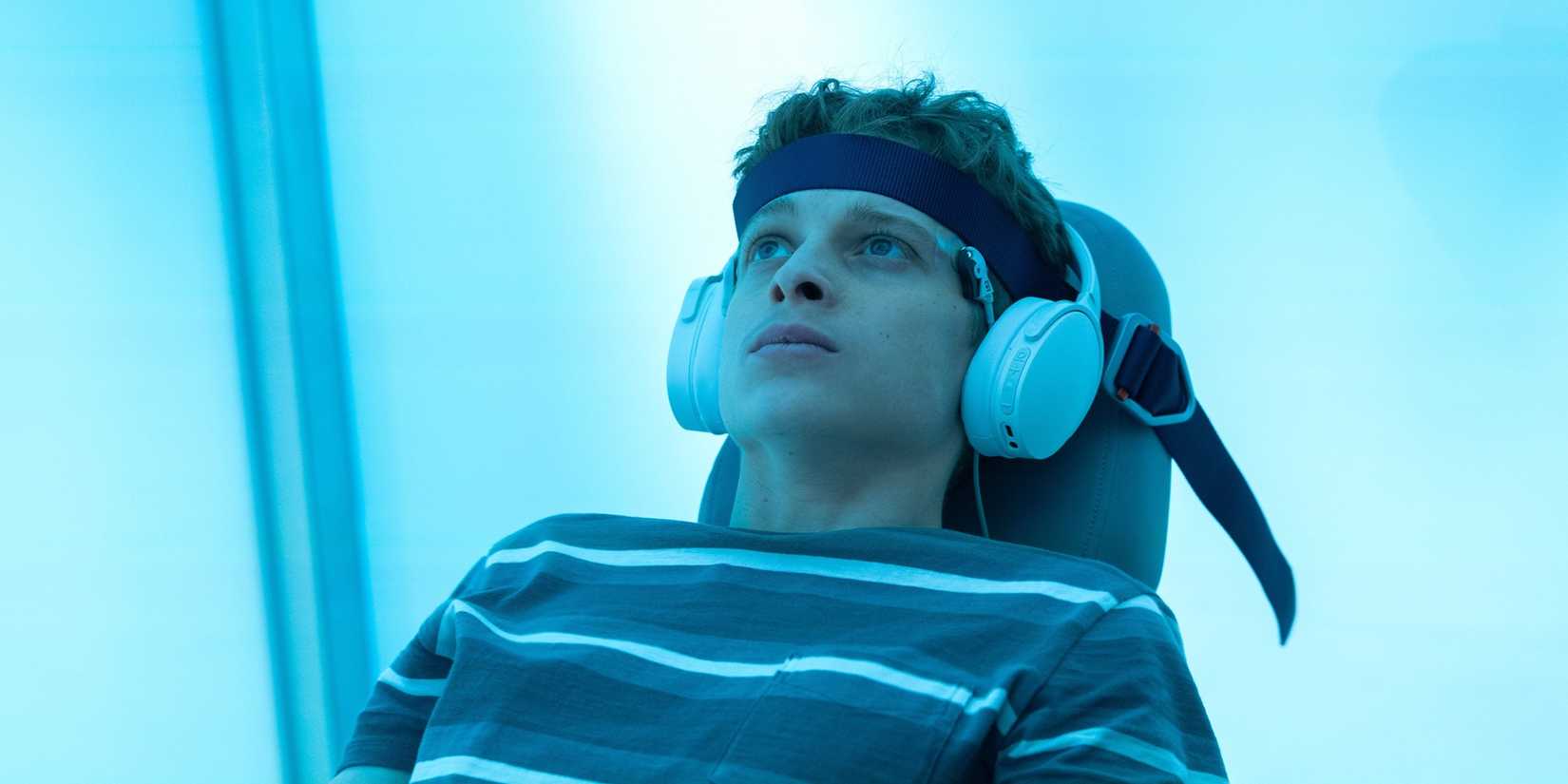 Joe Freeman as Luke Ellis in Stephen King's The Institute