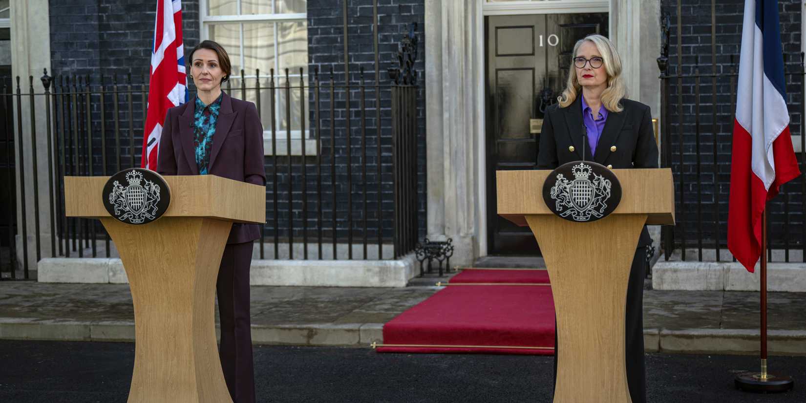 Julie Delpy And Suranne Jones Standing At Podiums Fom Hostage