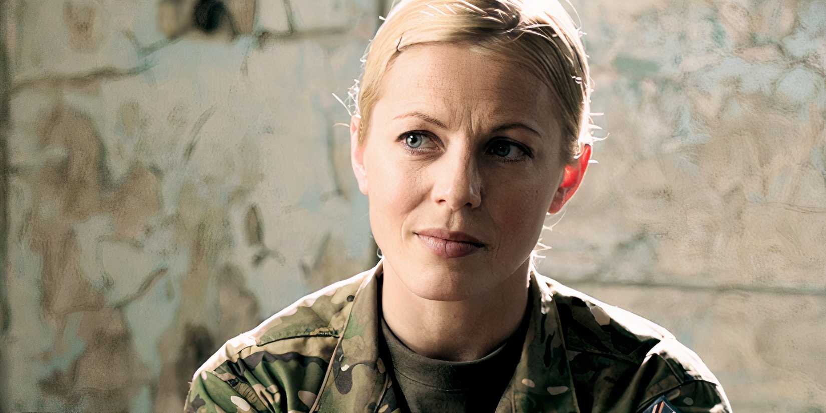 Kelly Adams in the TV show Bluestone 42