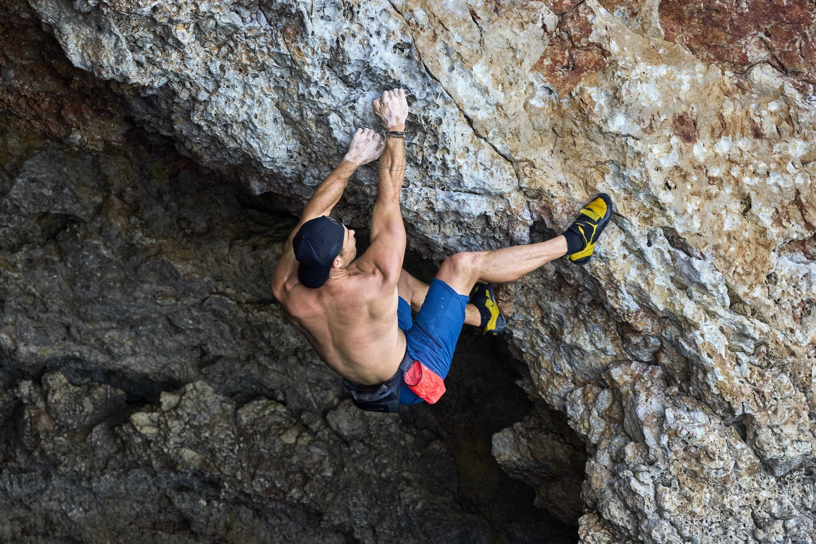 Limitless Live Better Now Episode 2 Risk Chris Hemsworth Rock Climbing Practice