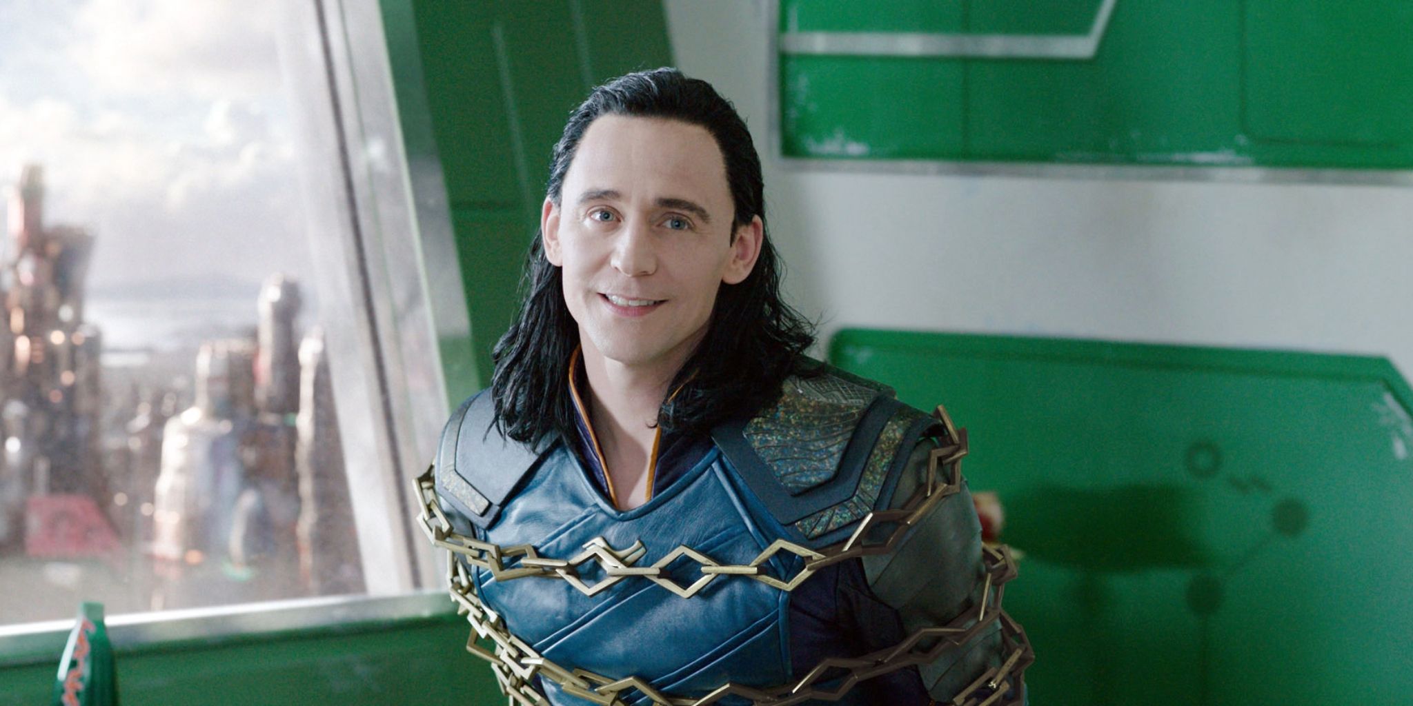 Loki in Thor: Ragnarok looking off-screen while in chains