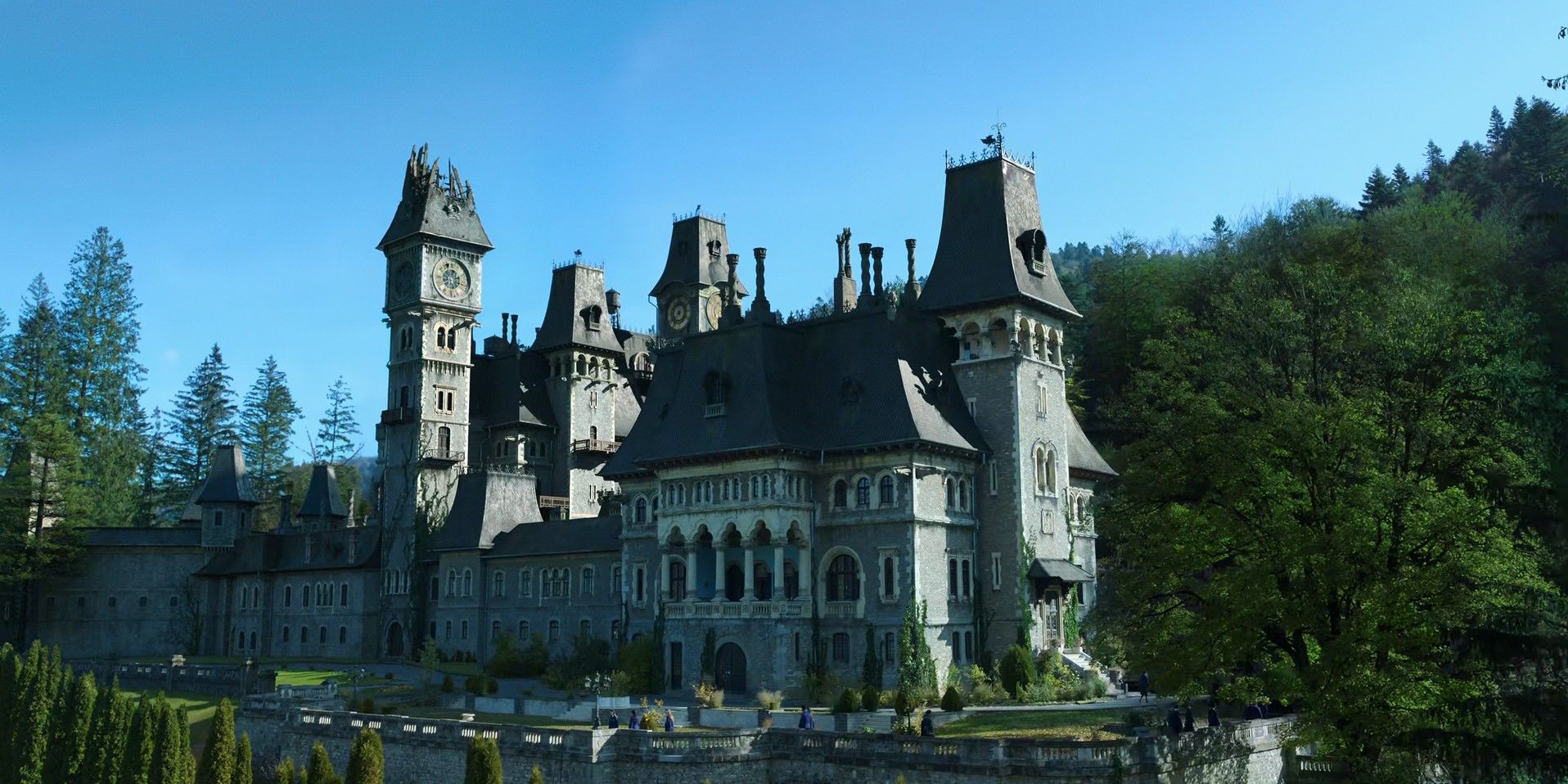 Ripresa aerea esterna dell