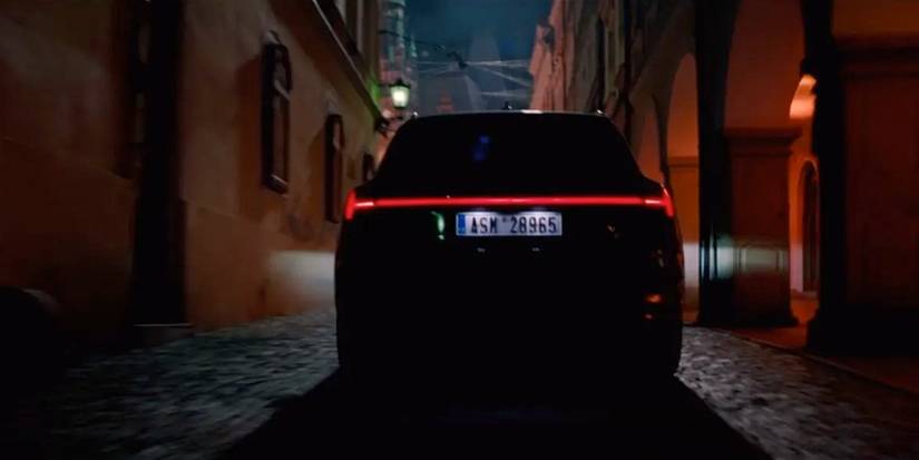 Nick Fury's car in Prague in Spider-Man Far From Home