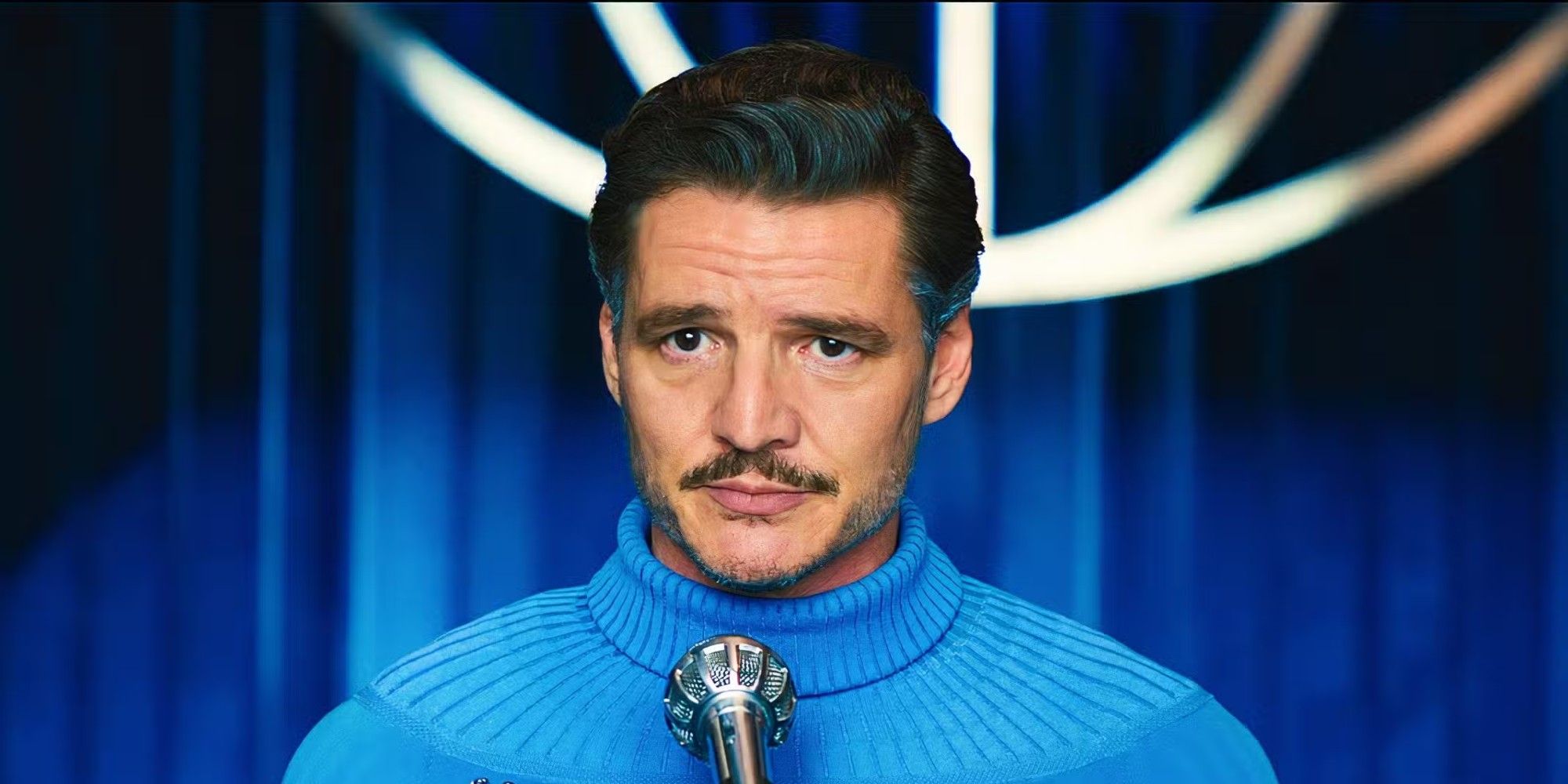 Pedro Pascal nei panni di Reed Richards in Fantastici Quattro - Prime Fasi