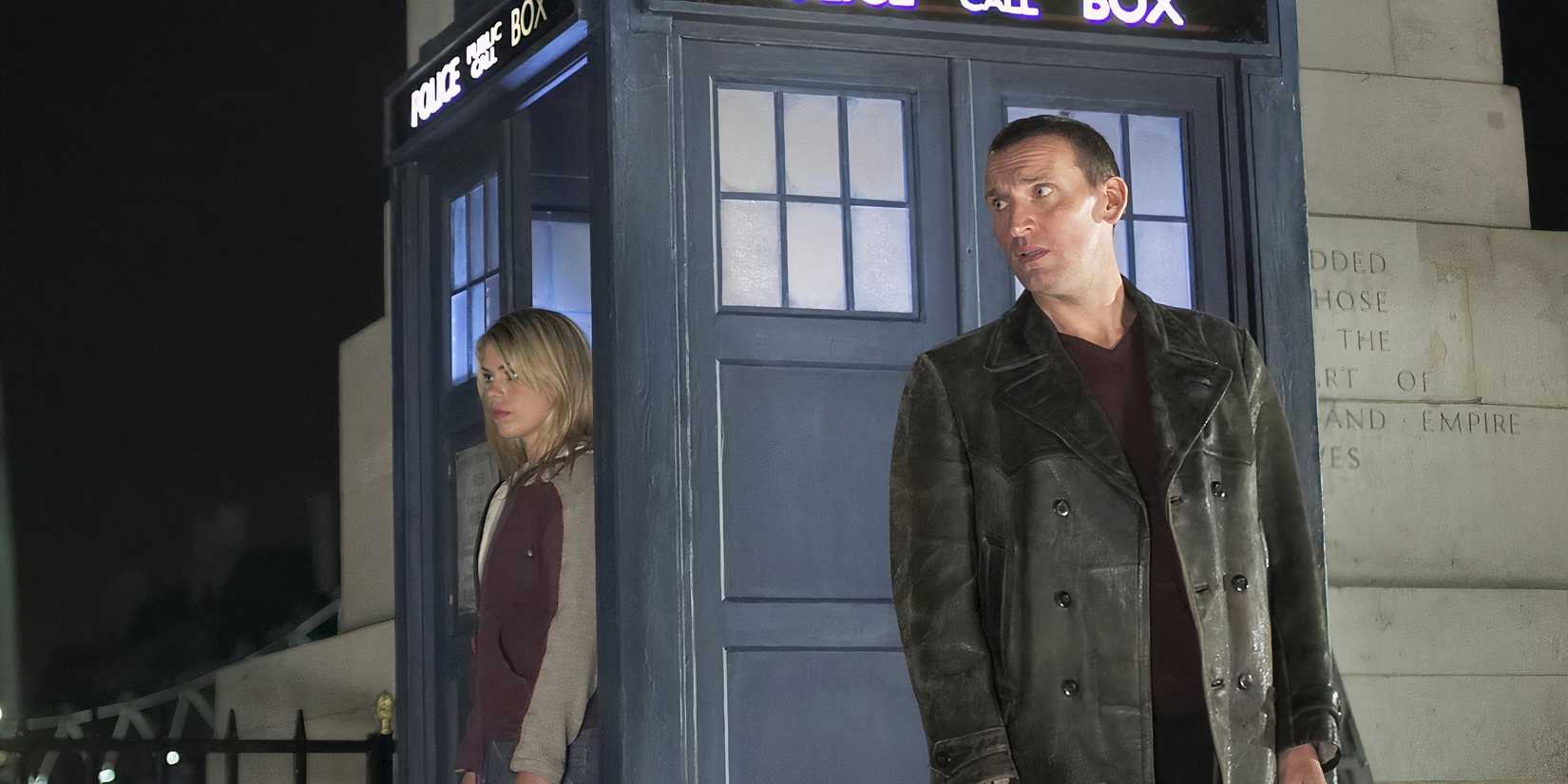 Rose and The Doctor in the Doctor Who pilot episode