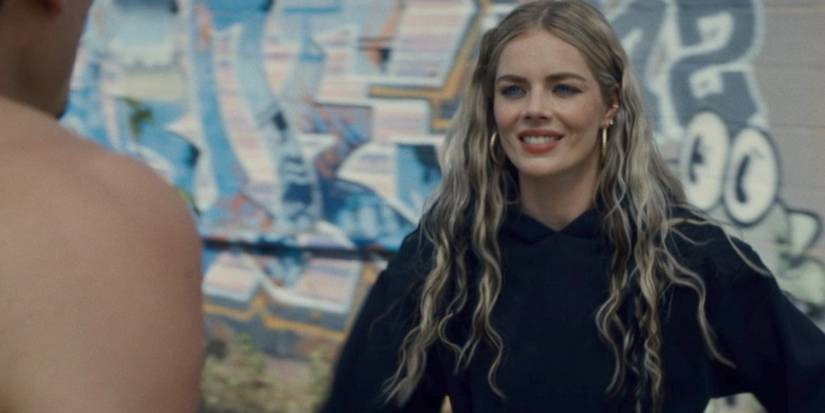 Samara Weaving as Edie in Eenie Meanie