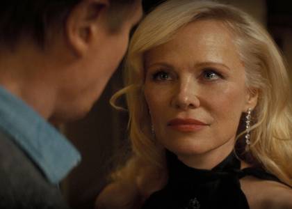 Pamela Anderson as Beth Davenport in The Naked Gun