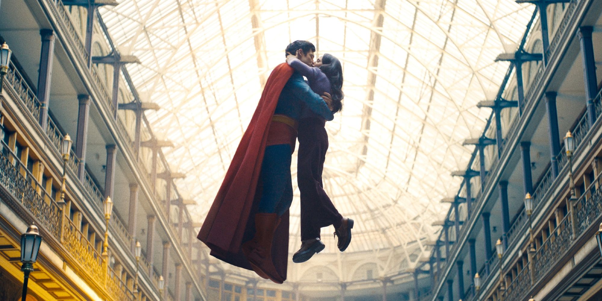 Superman and Lois Lane kissing in the air in the DCU's Superman movie