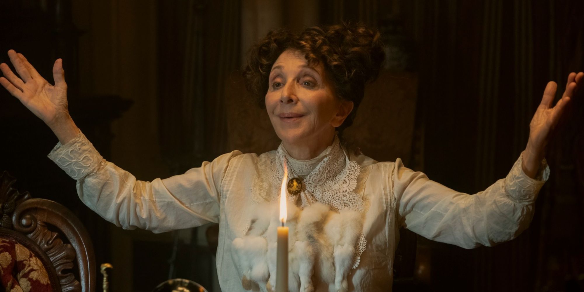 Watch The Gilded Age Creator's Other Masterpiece: Downton Abbey