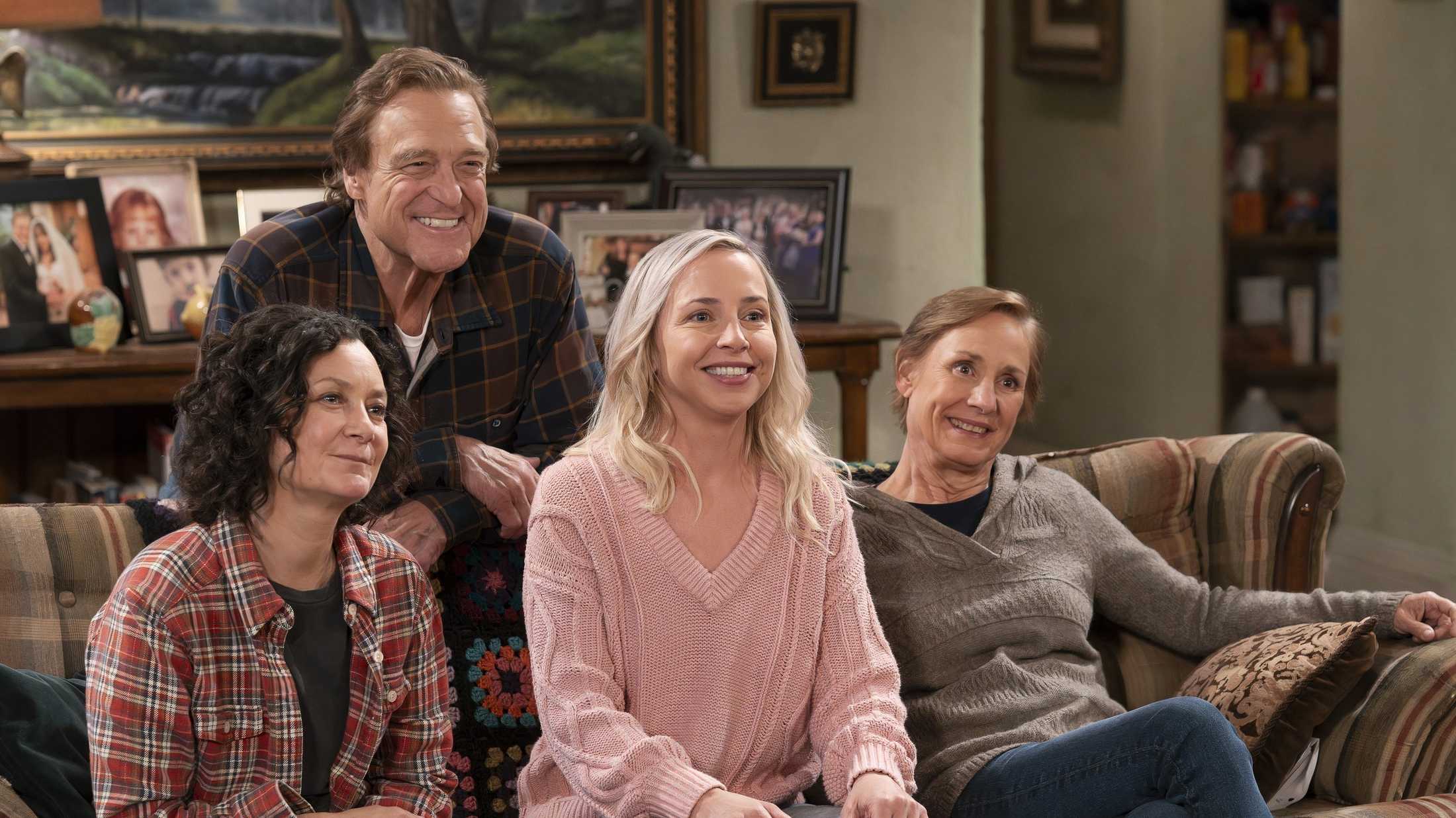 Darlene (Sara Gilbert), Dan (John Goodman), Becky (Lecy Goranson), and Jackie (Laurie Metcalf) in The Conners