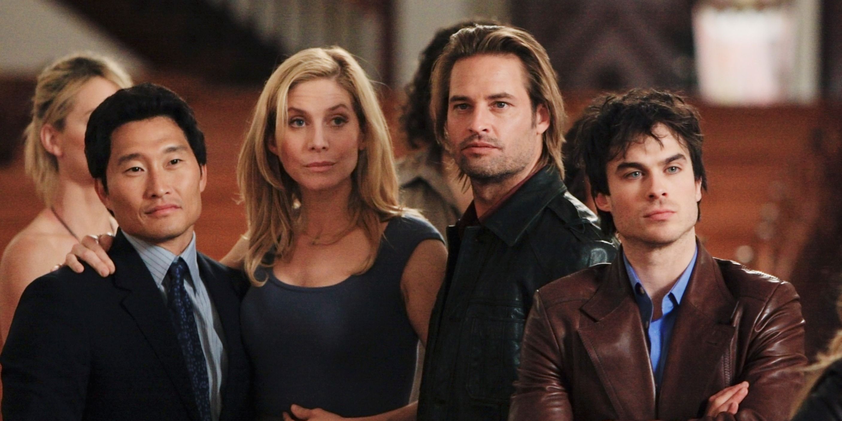 Jin, Juliet, Sawyer e Boone durante il finale di Lost in chiesa
