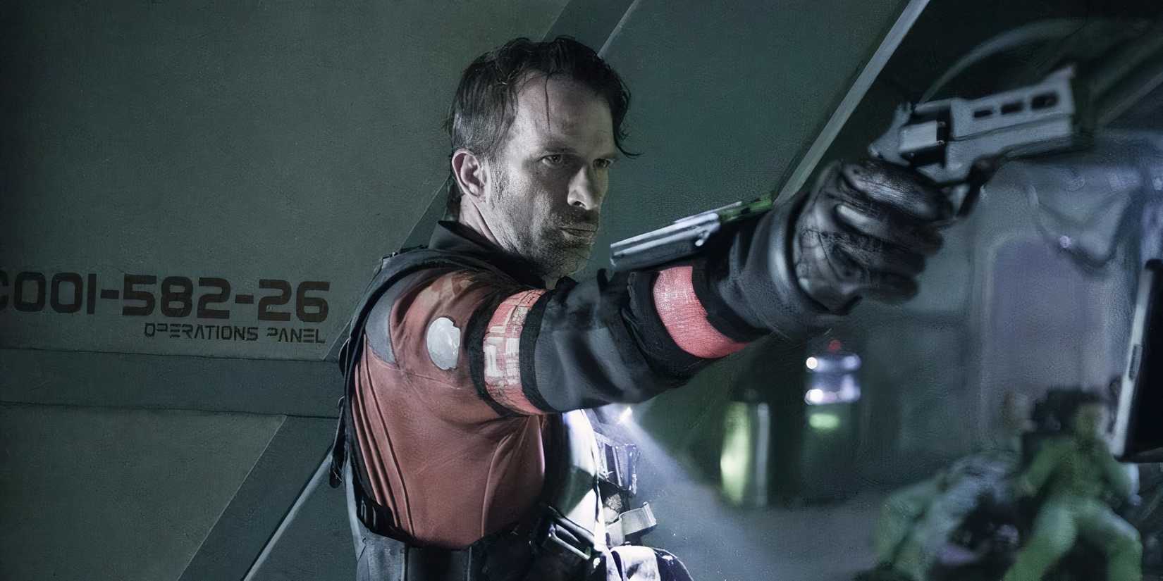 Thomas Jane in The Expanse episode Doors and Corners