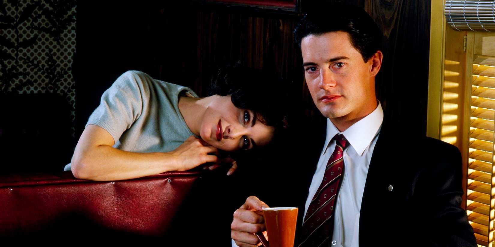 Twin Peaks Dale Cooper holding a mug