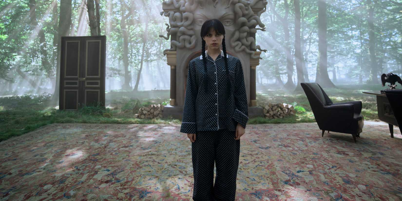 Wednesday standing outside in Wednesday season 2 part 2