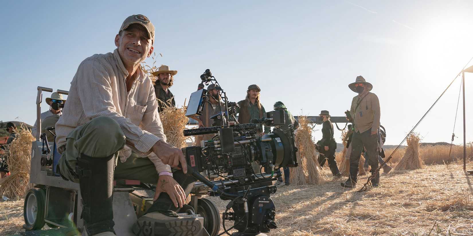 zack snyder filming rebel moon