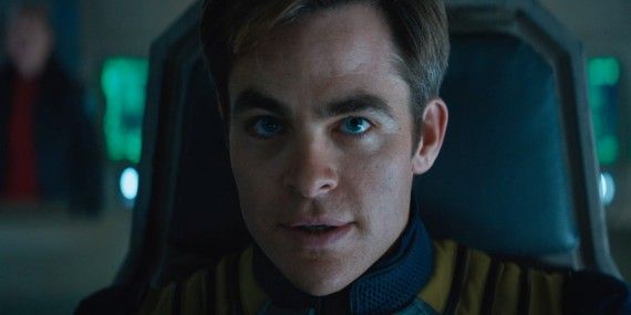 Chris Pine in Star Trek Beyond