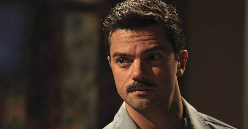 Agent Carter Hayley Atwell Says Howard Stark Will Appear In Season 2