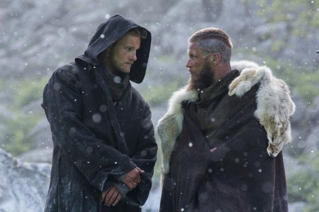 Alexander Ludwig and Travis Fimmel in Vikings Season 3