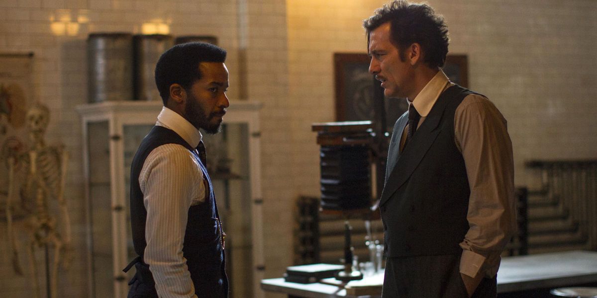 Andre Holland and Clive Owen in The Knick Season 2 Episode 5