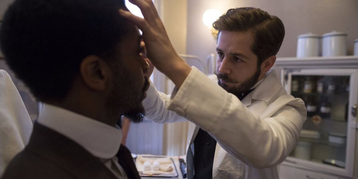 Andre Holland and Michael Angarano in The Knick Season 2 Episode 10