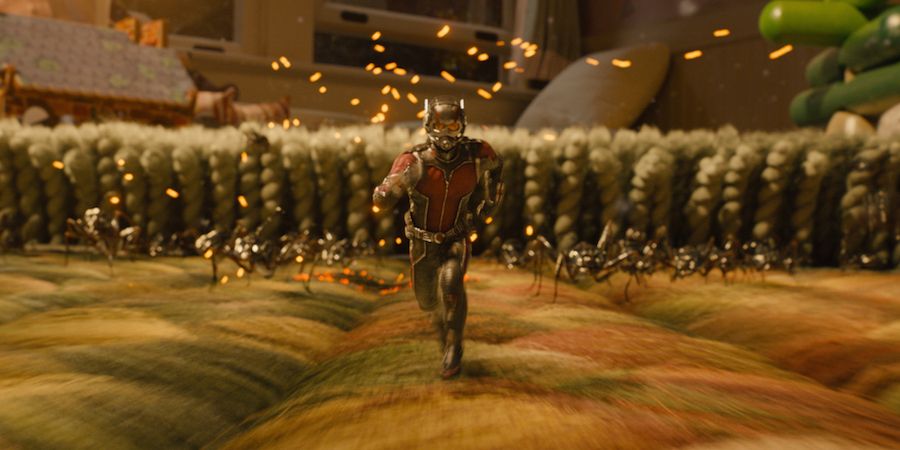 Ant-Man shrinking sequences 3D