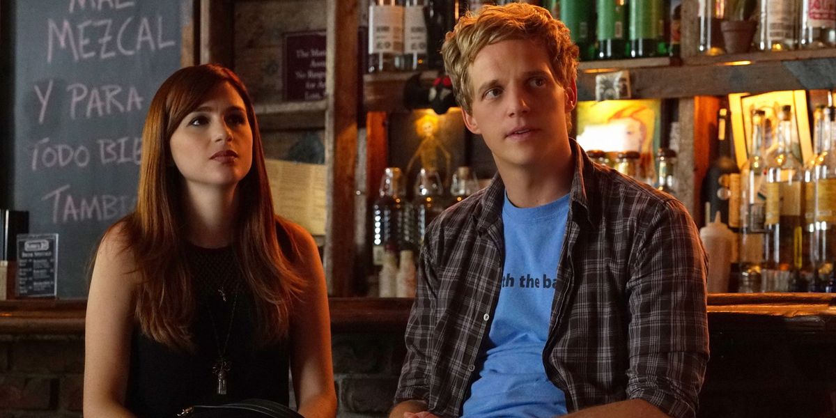 Aya Cash and Chris Geere in You're the Worst