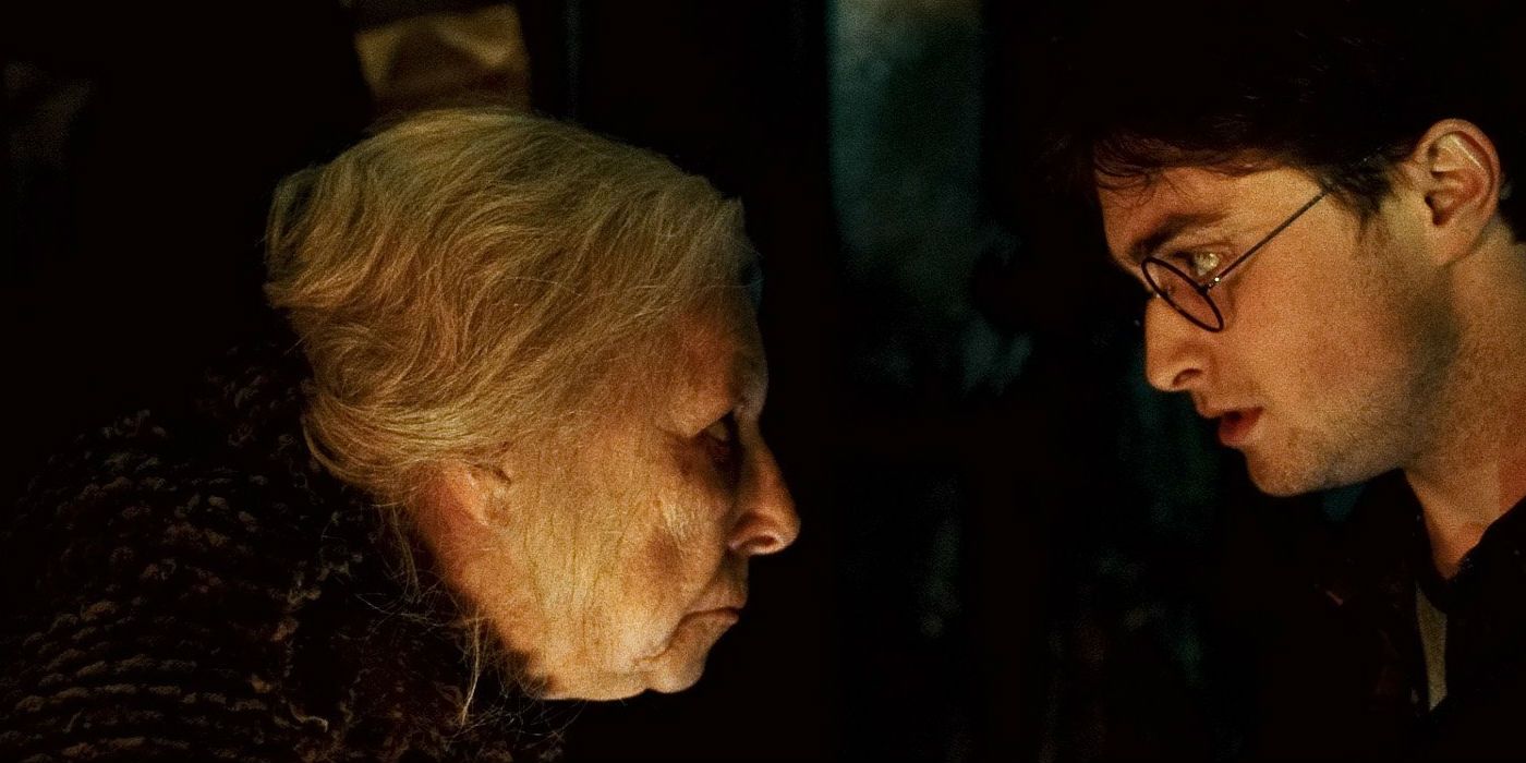 Bathilda Bagshot speaks with Harry in Harry Potter