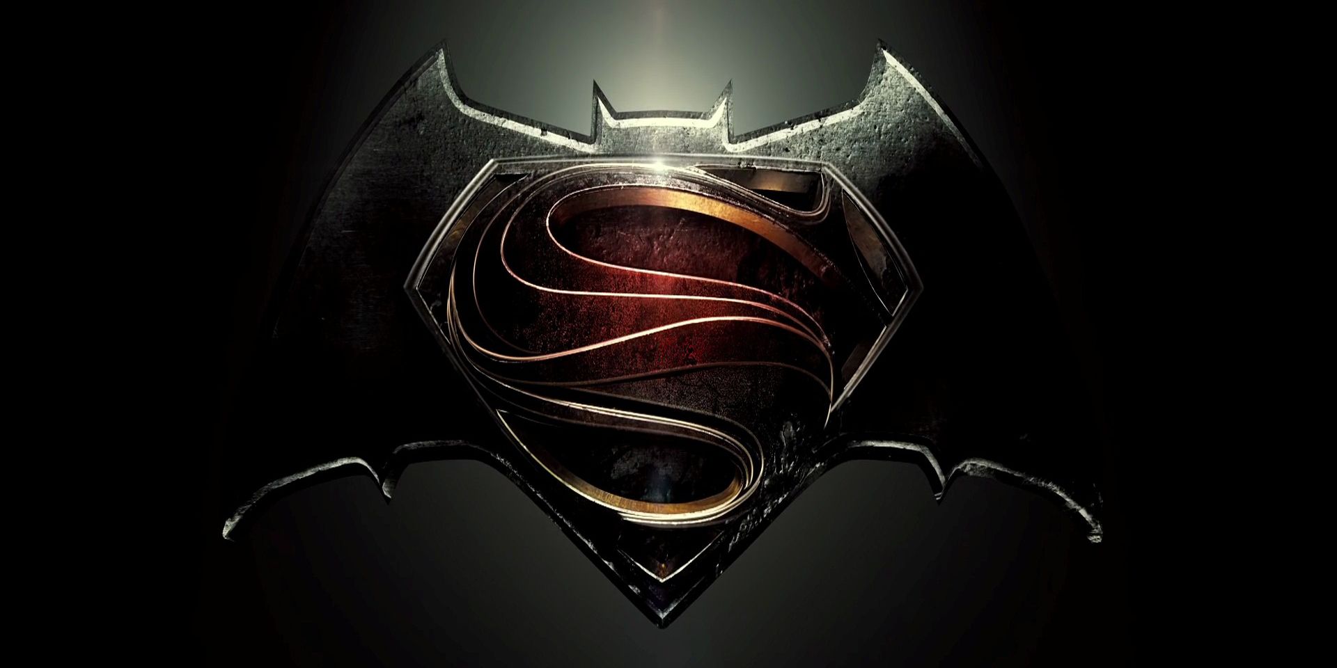 Batman V Superman Movie Preview logo