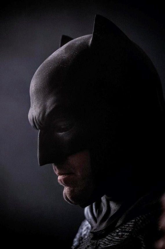Ben Affleck in Batman v Superman Mask Comic Con 2014