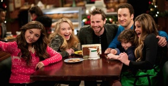 ‘Boy Meets World’ Cast Reunion in ‘Girl Meets World’ Christmas Special