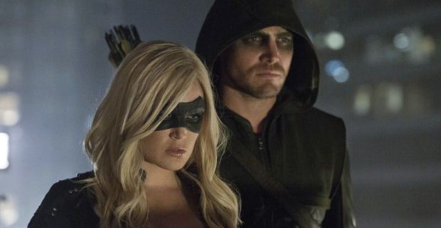 Caity Lotz and Stephen Amell in Arrow Crucible
