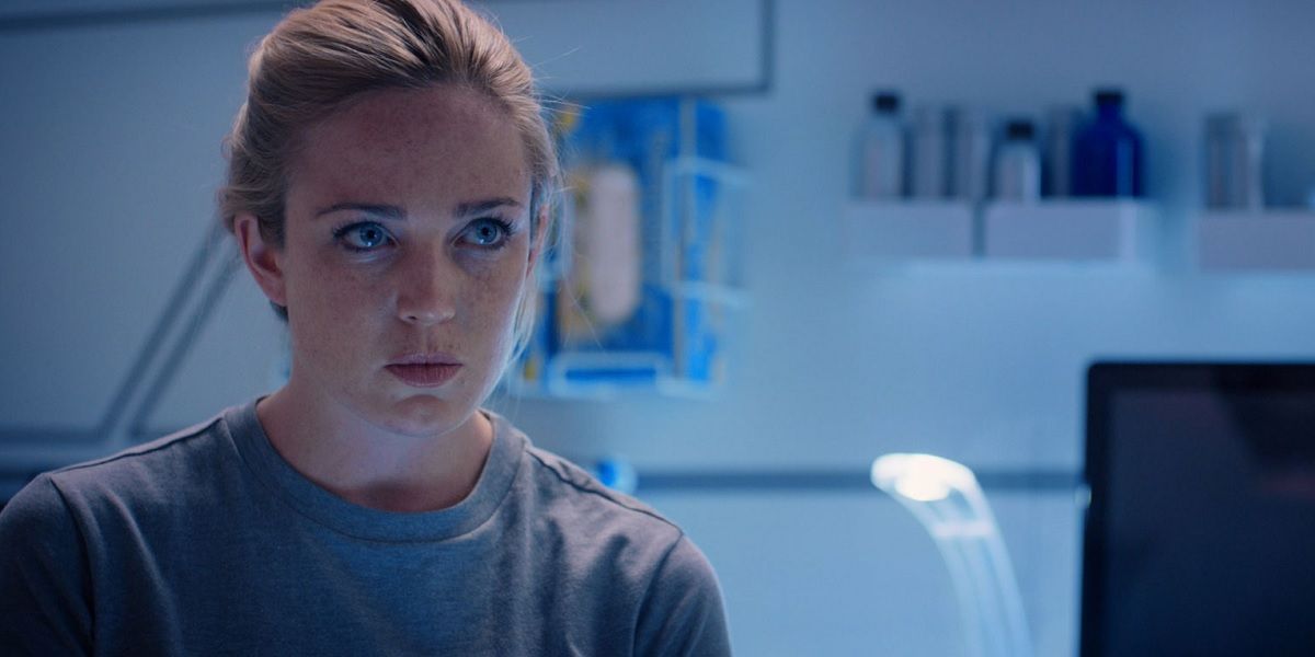 Caity Lotz as Emily in 400 Days