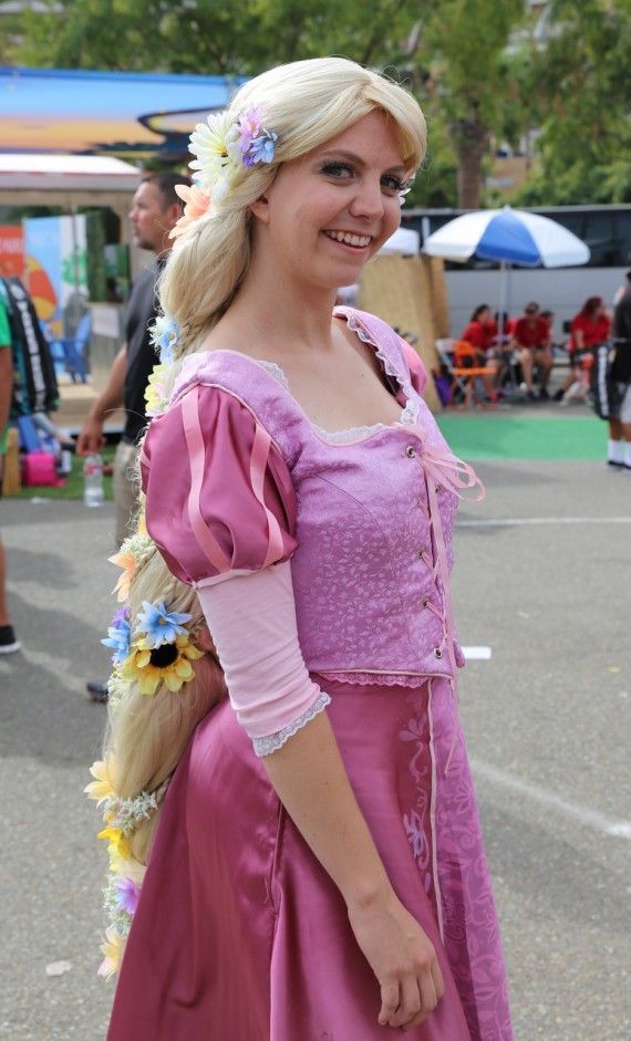 Comic Con 2014 Cosplay - Rapunzel