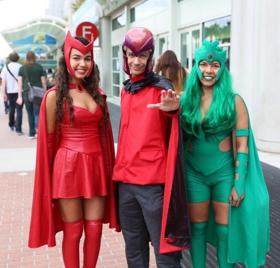 Comic Con 2014 Cosplay - Scarlette Witch, Magneto, Polaris