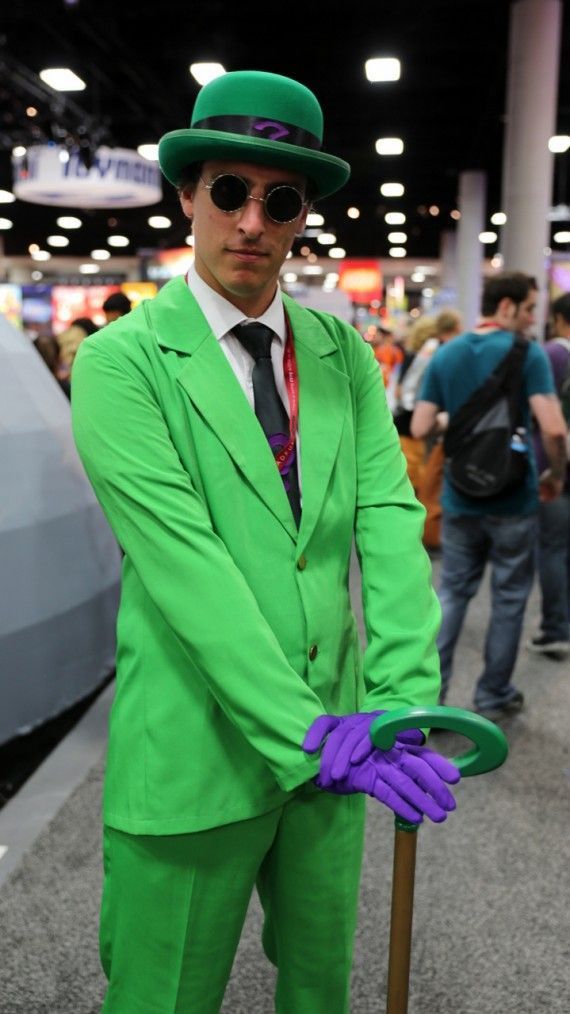 Comic Con 2014 Cosplay - The Riddler with bowler hat