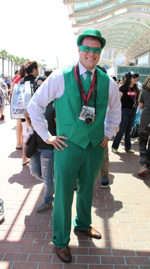 Comic Con 2014 Cosplay - The Riddler with bowler hat, no jacket