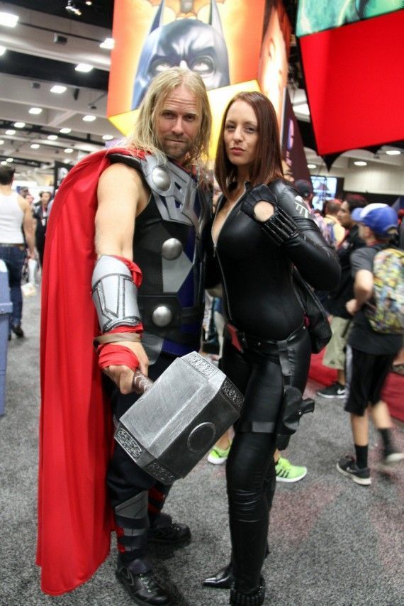 Comic Con 2014 Cosplay - Thor, Black Widow
